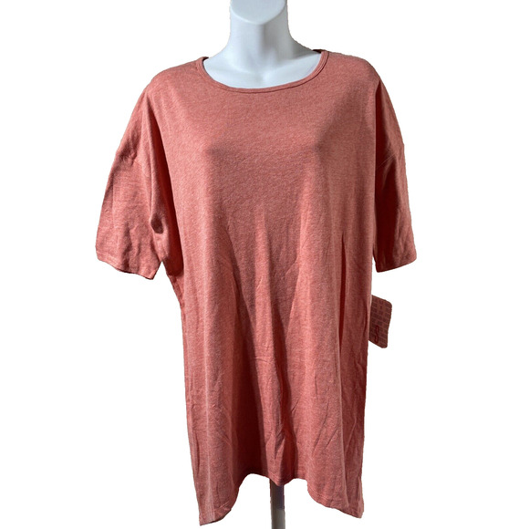LuLaRoe Tops - LuLaRoe Womens Perfect T Tunic Shirt Size Small Coral New Top Blouse